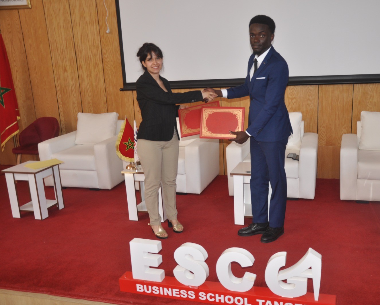 CAMPUS MAROC - ESCGA 3